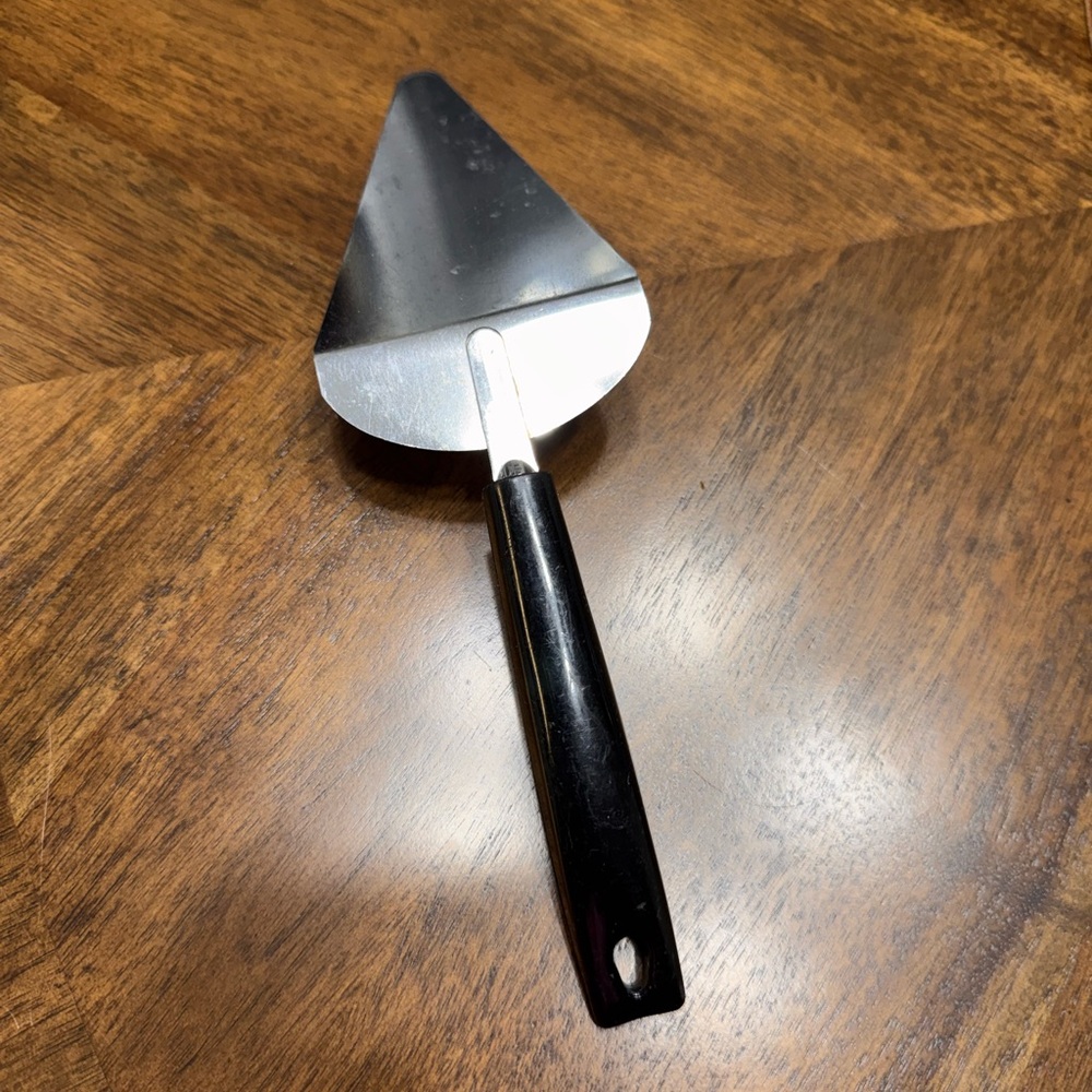Vintage EKCO Black Plastic Handle Cake Serving 4"Spatula - Picture 2 of 6